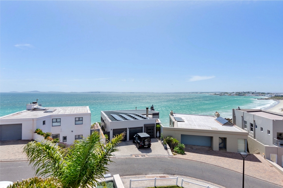 5 Bedroom Property for Sale in Waterfront Western Cape